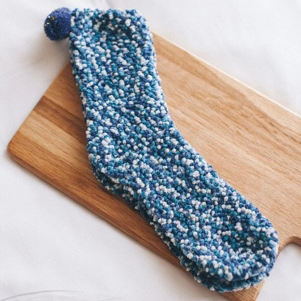(đ
EARLY CHRISTMAS 50% OFF ) Winter Fuzzy Cupcakes Socks WIth Gift Box