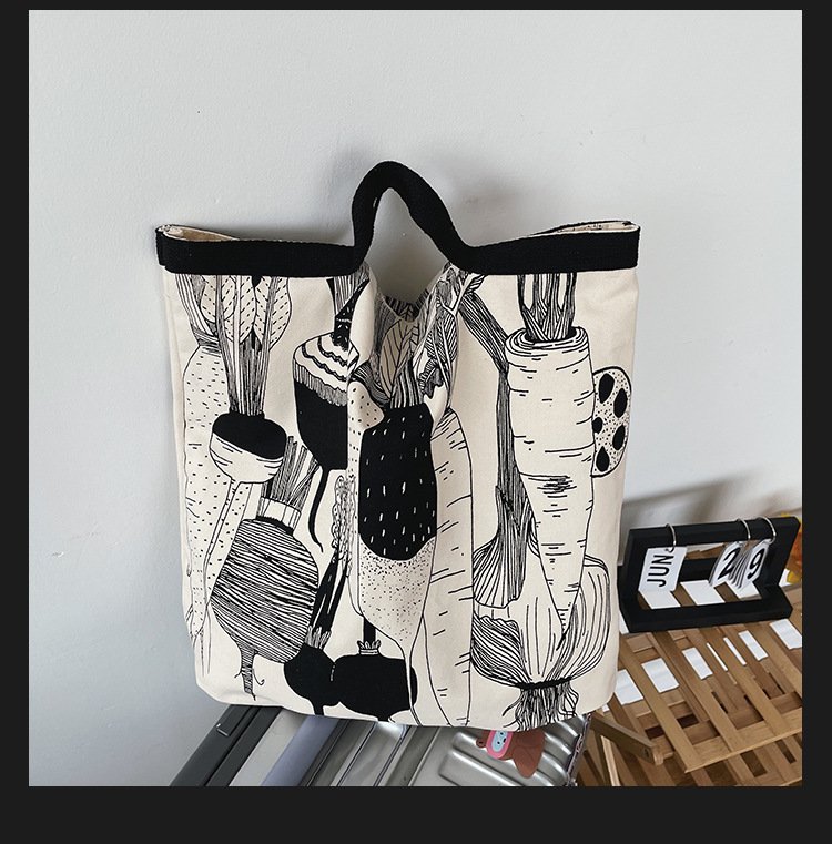 Fashionable Large Capacity Graffiti Canvas Bag